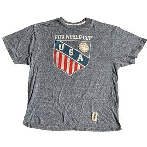 Unique USA FIFA WORLD CUP BRAZIL, sewn soccer ball gray T shirt, Men's XL